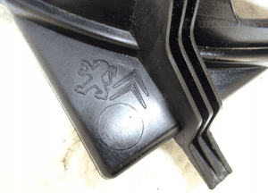 CITROEN C3 10-16 1.6 Wentylator z obudową 4
