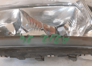 Przod przednia lampa prawa volvo S80 2
