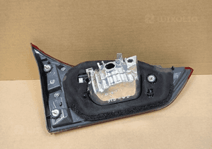 Lampa prawa tylna prawy tył toyota auris ii 2 led kombi lift 15- 2
