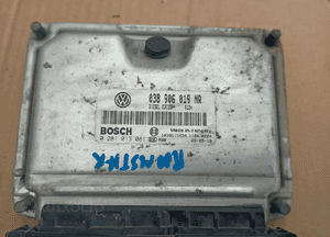 Skoda Fabia Roomster 1.9 TDI komputer sterownik silnika 038906019AF 038906019NR 2
