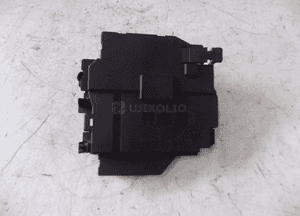 VOLVO XC40 T5 EH 1.5 TB SKRZYNKA BEZPIECZNIKÓW 32265898 2