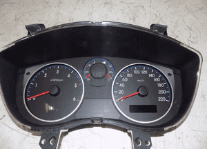 Hyundai I20 i 1.4 crdi licznik europa 94006-1J660 2