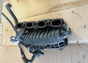 Kolektor ssący Peugeot Citroen 1.6 VTI THP V752817280 2