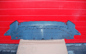 Osłona zderzaka audi A6 C7 4G0 4G0807611E lift po lifcie 1