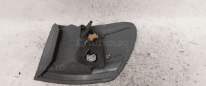 Tyl tylna lampa lewa toyota avensis verso 3