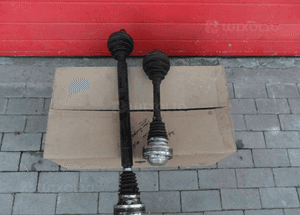 PÓŁOŚKA AUDI A3 8P0 2.0 TDI 2004-2010 1