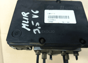 Nissan Murano I Z50 pompa sterownik ABS ESP 3