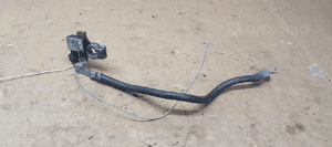 Klema minusowa akumulatora Ford Focus MK3 AV6N-10C679-BD 1