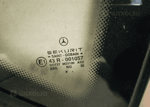 Szyba karoseryjna trójkąt prawy tył Mercedes A168 4
