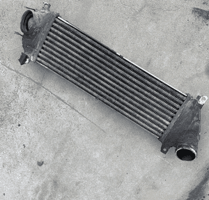 MERCEDES ML 163 400 cdi   intercooler chłodnica oleju 2