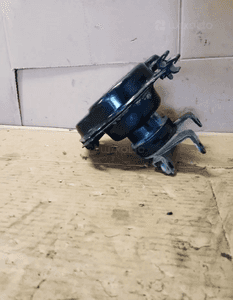 Łapa poduszka silnika VW Polo 6N2 1.0 MPI 6N0199555G 3