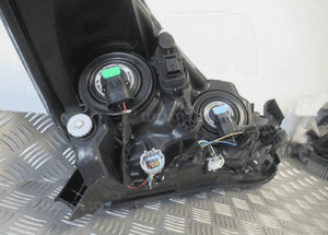 Lampa przednia przód lewa nissan micra K14 2016- 15