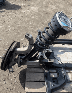 JAGUAR X260 3.0D AMORTYZATOR PIASTA ZWROTNICA LEWY PRZÓD 10