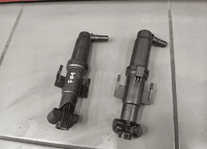 Bmw 7 F01 F02 dysza spryskiwaczy lamp lewa prawa przód oryginał 4