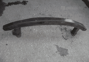 VW Passat B5 lift belka zderzaka przod przednia