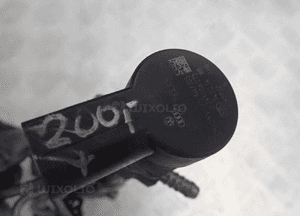 Listwa wtryskowa czujnik vw 1,6 tdi clh 04L089B 04L906054 0281006075 radom 4