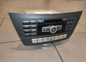 Mercedes W204 lift c-klasa radio cd nawigacja navi radioodtwarzacz stan bdb 1