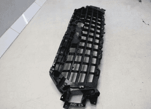 Audi Q7 wzmocnienie grilla grill atrapa oryginał 8