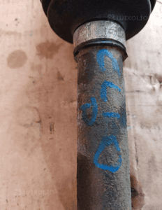 Półoś prawa długa półośka Renault Clio III 1.2 TCE 391009067R 8