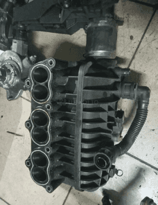 kolektor ssący ford 1.0 ecoboost 1047092501 3