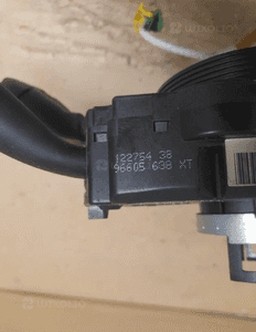 PRZEŁĄCZNIK ZESPOLONY PAJĄK PEUGEOT 206 nr 96605638XT 2