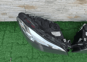 Lampa xenon dynamic bmw 5 F10 F11 lci 2