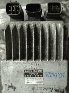 Toyota Avensis  Corolla 2.2 D-cat sterownik wtryskiwaczy moduł 89871-20070 1371 2