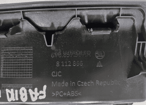 PANEL GNIAZDO ZAPALNICZKI USB AUX SKODA FABIA III 6V 6V0857367A 2014-2018 4