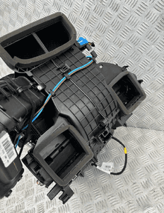 Nagrzewnica renault master iv 4 271002239R org fv 2
