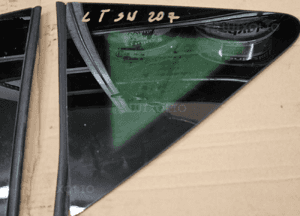 Peugeot 207 SW kombi szyba boczna tył tylna prawa lewa 2