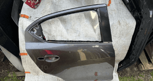 Drzwi tył tylne prawe mazda 2 dj 2