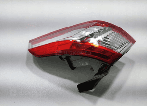 Lampa prawa tył tylna błotnika peugeot 508 i sw kombi 2010-2014 4