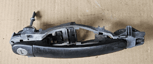 VW  Fox klamka drzwi lewa 1