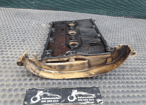Pokrywa Zaworow 06C103471F Dekiel Lewa 3.0 ASN AUDI A4 B6 A6 C5 A8 10
