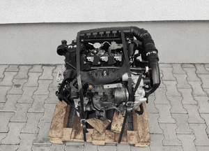 Silnik kompletny wtryskiwacz citroen C3 iii 1.2 thp HN05 46.617 km 2016-24 3