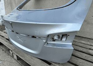 Klapa bagaznika tyl tylna tesla model s 2012- bardzo ladna 3