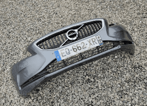 Zderzak przód przedni kompletny grill volvo V40 ii D2 2016-2019 lift 1