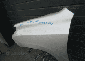 Błotnik przedni przód lewy toyota land cruiser J150 2009- 19