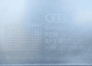 Zderzak przedni przód audi A3 8P3 8P3807437 2003-2005 26