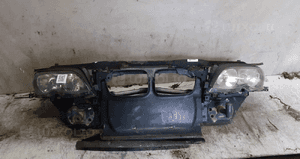 Pas przedni bmw E46 seria 3 wzmocnienie czołowe kierownica powietrza 1