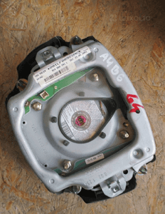 Air bag poduszka powietrzna kierowcy audi A4 B6 8E0880201L 3