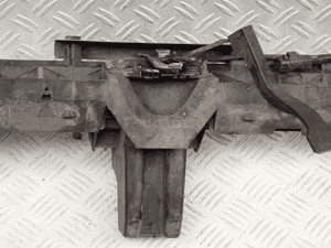WZMOCNIENIE PASA PRZEDNIEGO PEUGEOT 3008  9670786980 4