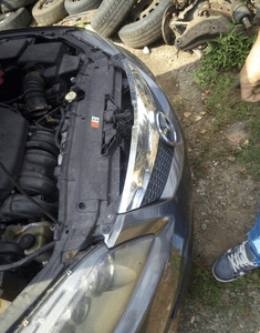 Mazda 6 02-07 Maska lampa zderzak pas atrapa 32G 9