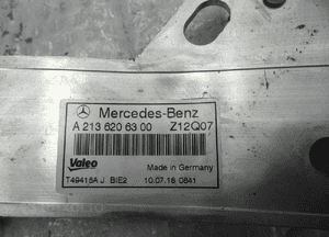 MERCEDES E W213 OKULAR PASA LEWY lampy 3