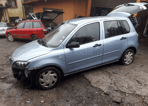 Mazda 2 dy 02-07 klapa tylna z szyba  w kolor 22V pas zderzak błotnik belka Szyba drzwi tył 3