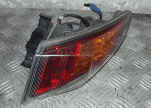 Honda civic viii hb ufo lampa tył prawa w błotnik 1
