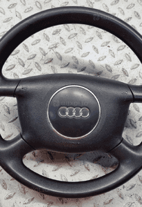 Audi kierownica czteroramienna z poduszką airbag 4