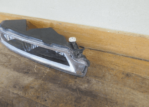 Halogen przeciwmgielny prawy vw passat B8 2014- 9