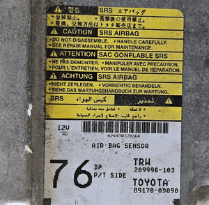 Toyota Yaris 99-05 moduł sensor sterownik airbag poduszek  89170-52070 2