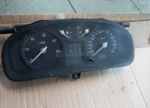 licznik laguna 2 1.9 dci 1